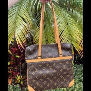 Original LV Coussin small shoulder bag monogram.